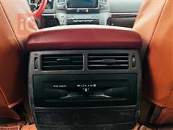 تۆیۆتا لاند کروزەر